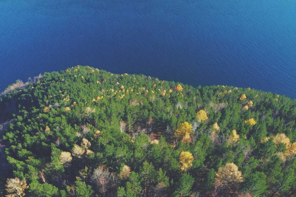 travel Europe on $50 a day budget backpacker guide